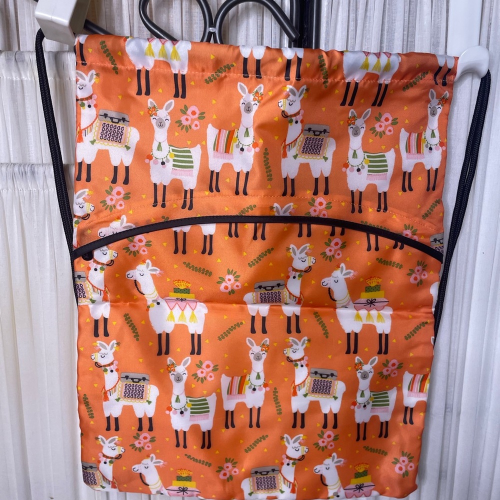 Thirty-One Gifts Llama-Rama Cinch Sac